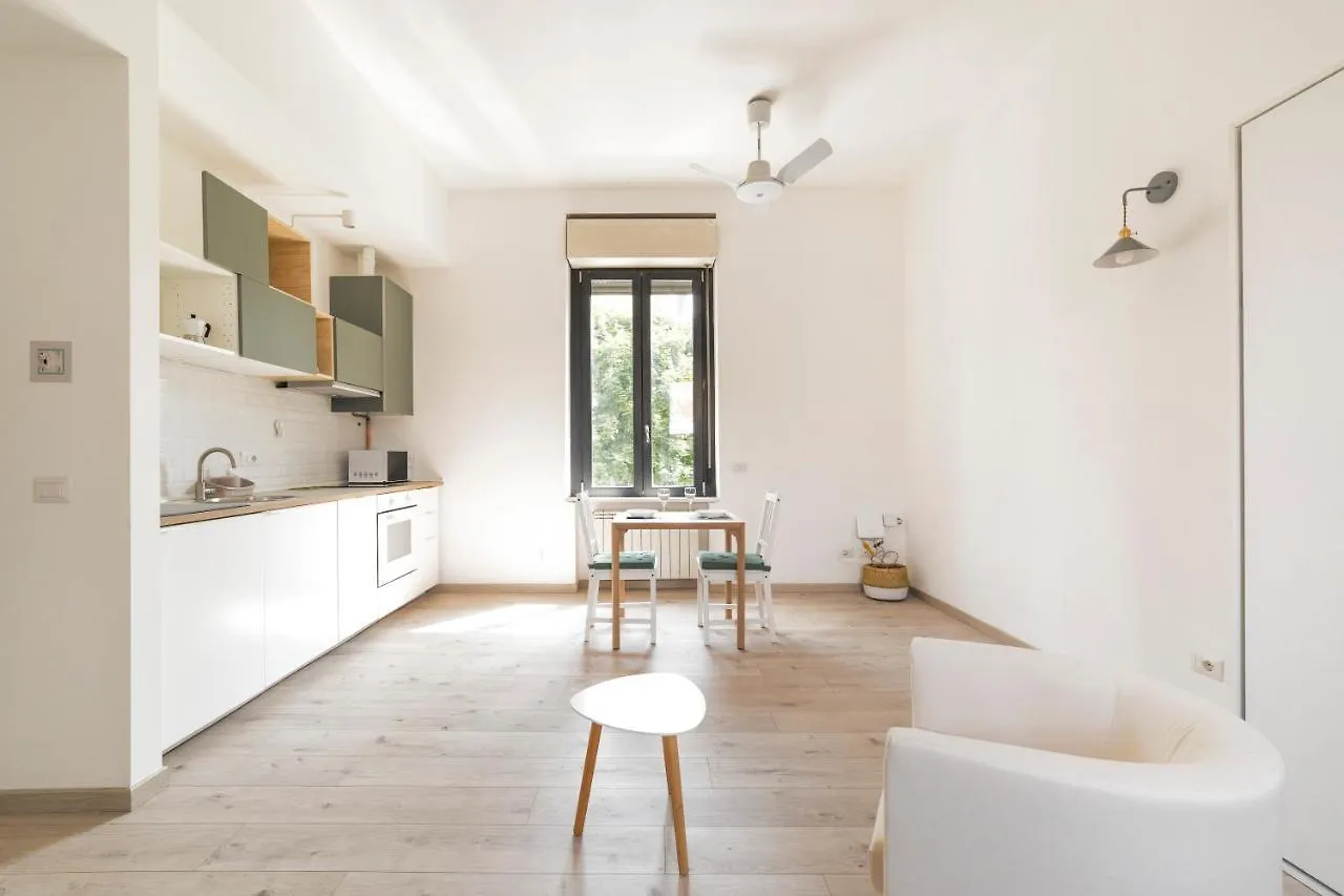 Maciachini Renovated Studio! Mailand
